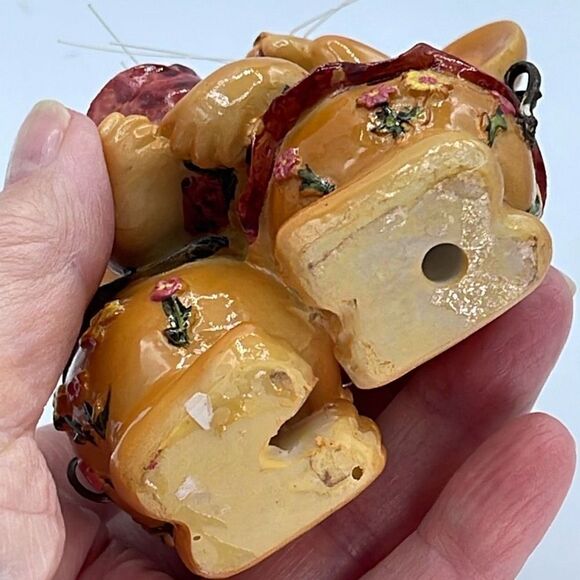 Ceramic Kissing mice with a rose. - Picture 3 of 9